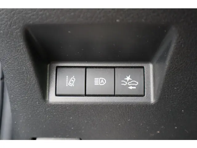 Toyota Yaris 1.5 Hybrid Dynamic 2019 Hybride Benzine 10