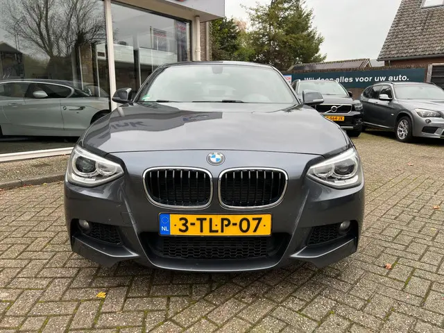 BMW 1 Serie 118i High Executive M-Pakket 2014 Benzine 3