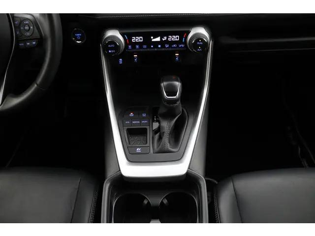 Toyota RAV4 2.5 Hybrid Style 2019 Hybride Benzine 27