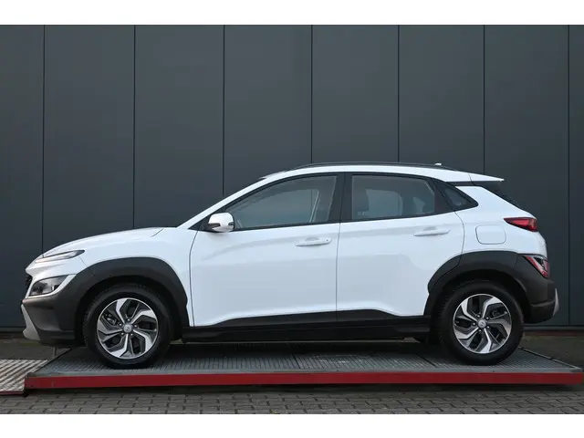Hyundai Kona 1.6 GDI HEV Comfort 2022 Hybride Benzine 7