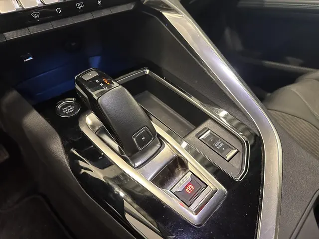 Peugeot 5008 1.2 Aut. PureTech Allure Pack 2022 Benzine 22