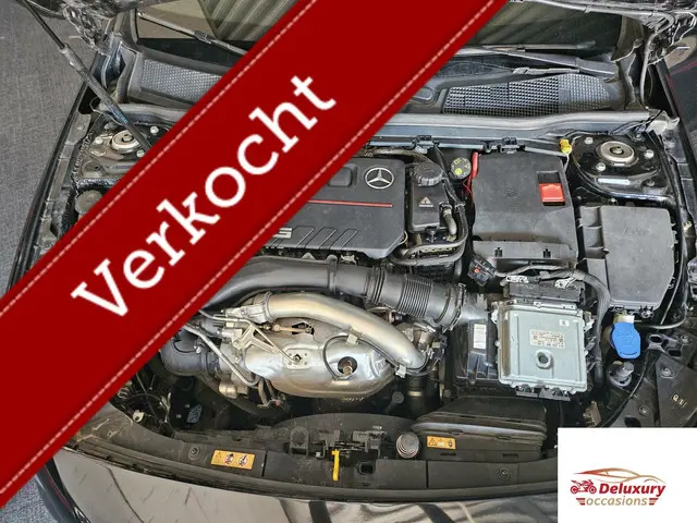 Mercedes-Benz A-Klasse AMG 35 4MATIC 2020 Benzine 6