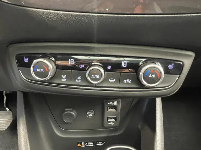 Opel Crossland X 1.2 Turbo Innovation 2018 Benzine 10