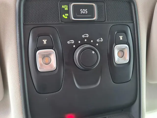 Renault Captur 1.3 TCe 130 Initiale Paris 2020 Benzine 13