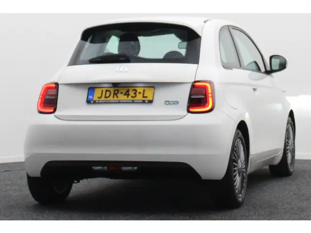 Fiat 500e Icon 42 kWh 2022 Elektrisch 17