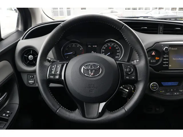 Toyota Yaris 1.0 VVT-i Active 2019 Benzine 7