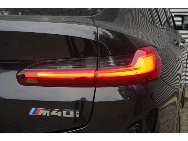 BMW X4 M40i 2022 Benzine 26