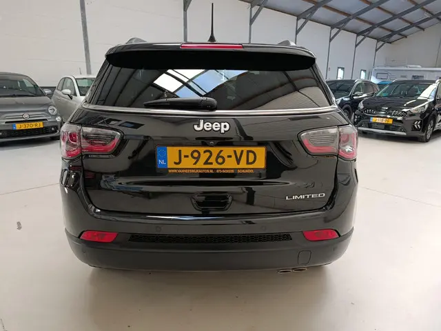 Jeep Compass 1.3T Limited 2020 Benzine 11