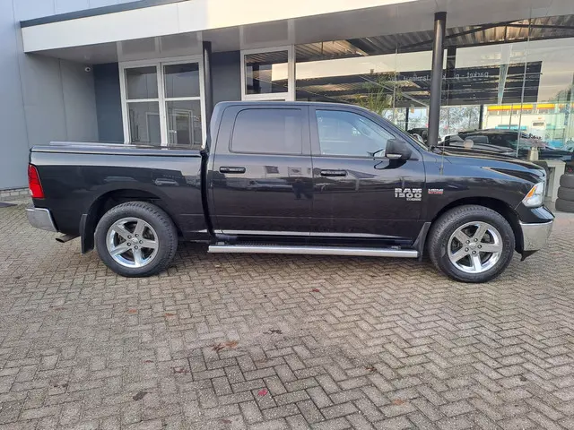 Dodge Ram 1500 5.7 V8 4x4 Crew Cab 2019 LPG/Gas 17