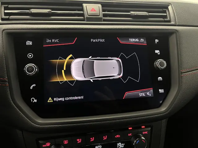 SEAT Ibiza 1.0 TSI FR Business Intense 2020 Benzine 32