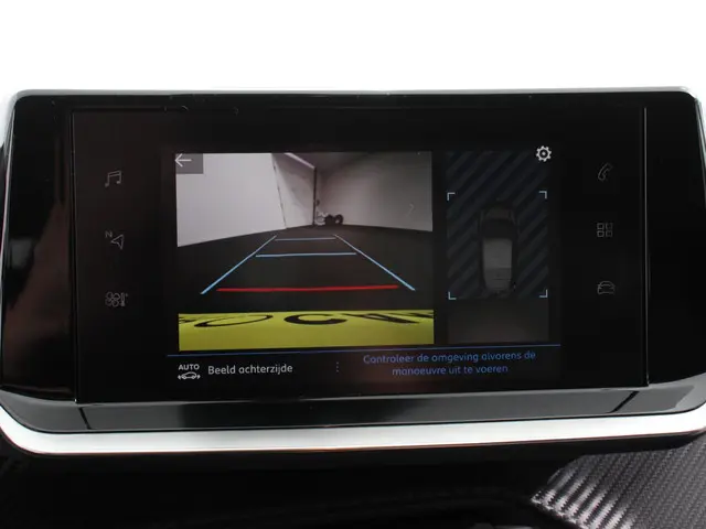 Peugeot 208 1.2 PureTech Allure Pack 2023 Benzine 3