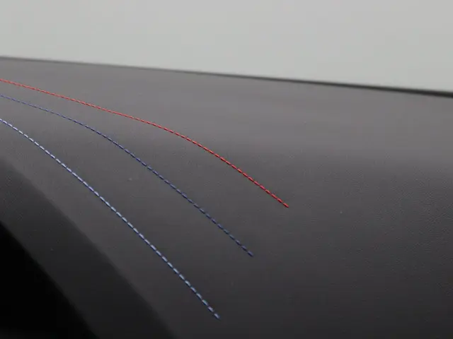 BMW 1 Serie 120 2025 Benzine 29