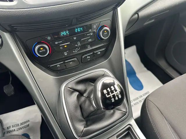 Ford Kuga 1.5 TDCi FWD Business Class 2018 Diesel 13