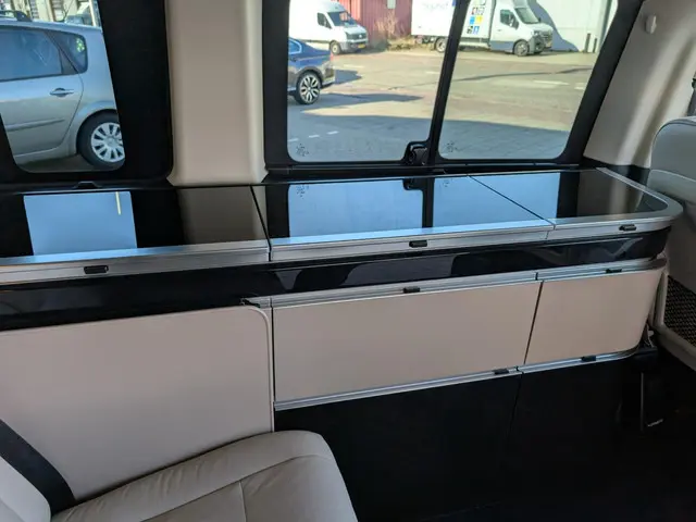 Mercedes-Benz Marco Polo 2FLU7V34BE 2016 Diesel 13
