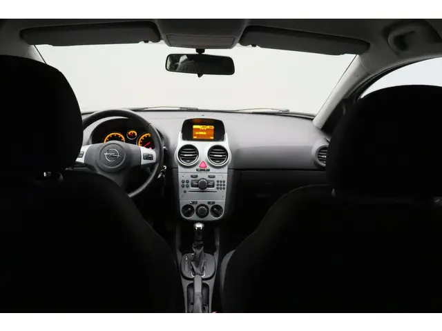 Opel Corsa 1.4-16V Design Edition 2013 Benzine 20
