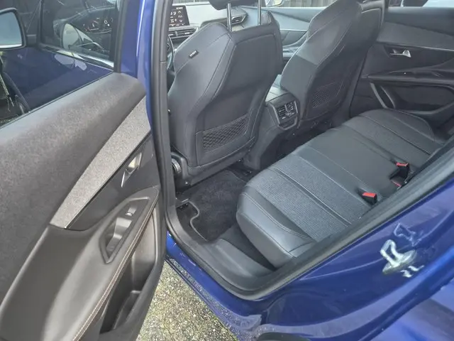 Peugeot 3008 1.2 PureTech GT Line 2017 Benzine 10