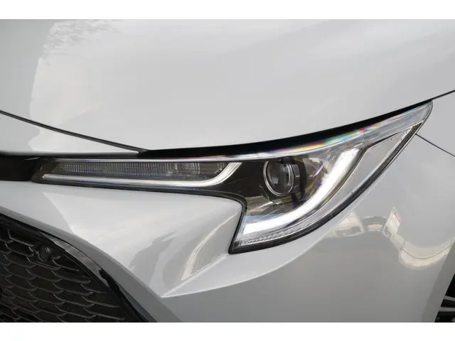 Toyota Corolla 1.8 Hybrid GR-Sport 2023 Hybride Benzine 4