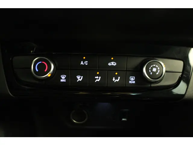 Opel Corsa 1.2 Edition 2022 Benzine 17