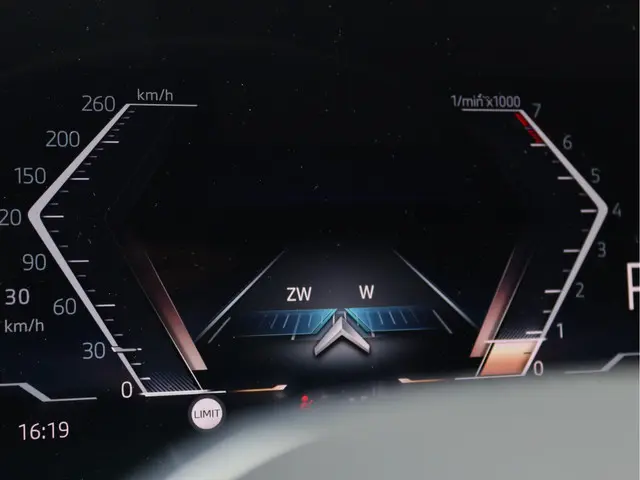 BMW X1 sDrive18i 2023 Benzine 34