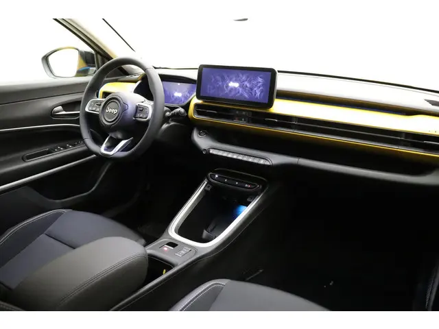 Jeep Avenger Summit 54 kWh 2025 Elektrisch 3