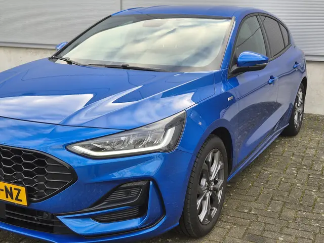 Ford Focus 1.0 EcoBoost Hybrid ST Line 2022 Benzine 12