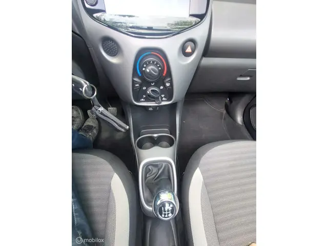 Toyota Aygo 1.0 VVT-i x-cite 2019 Benzine 17