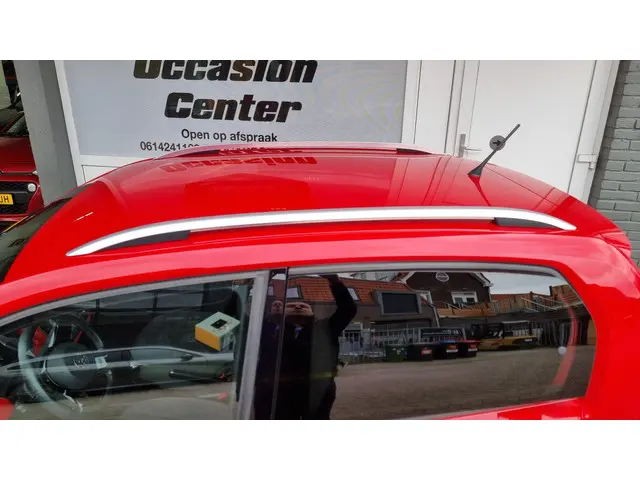 Volkswagen up! 1.0 cross up! BlueMotion 2014 Benzine 7