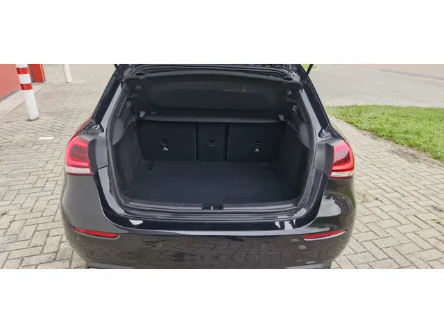 Mercedes-Benz A-Klasse 180 Advantage 2019 Benzine 12