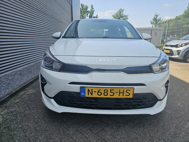 Kia Rio 1.0 T-GDi MHEV DynamicLine 2021 Hybride Benzine 6