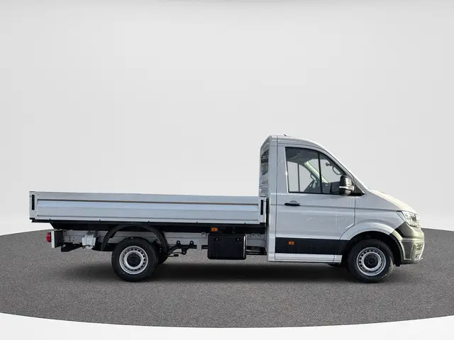 Volkswagen Crafter 35 2.0 TDI L3 2024 Diesel 4