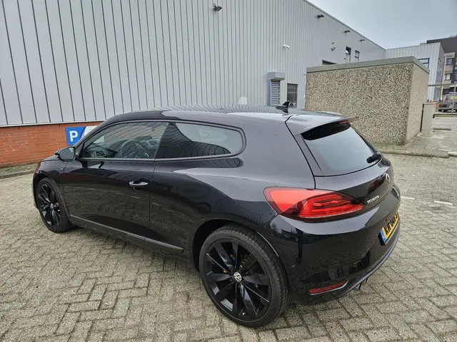 Volkswagen Scirocco 2.0 TDI Aut/Kantldak/Xenon 2016 Diesel 37
