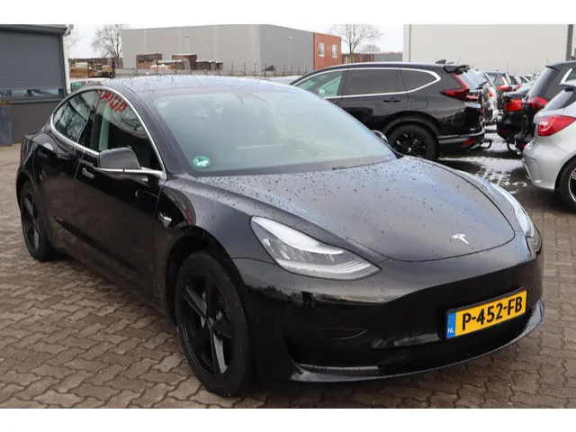 Tesla Model 3 Standard RWD Plus 60 kWh 2020 Elektrisch 11