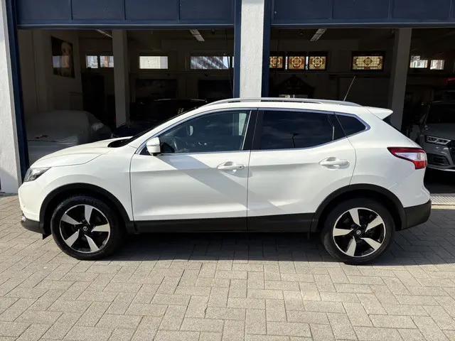 Nissan QASHQAI 2
