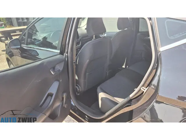 Ford Fiesta 1.1 Navi/Airco/Cruise 2017 Benzine 11