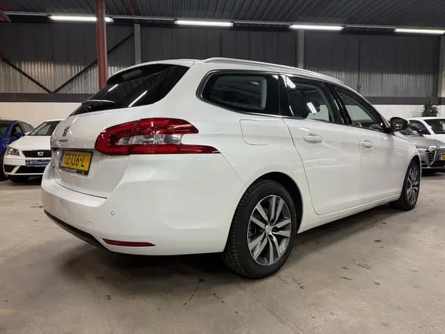Peugeot 308 3