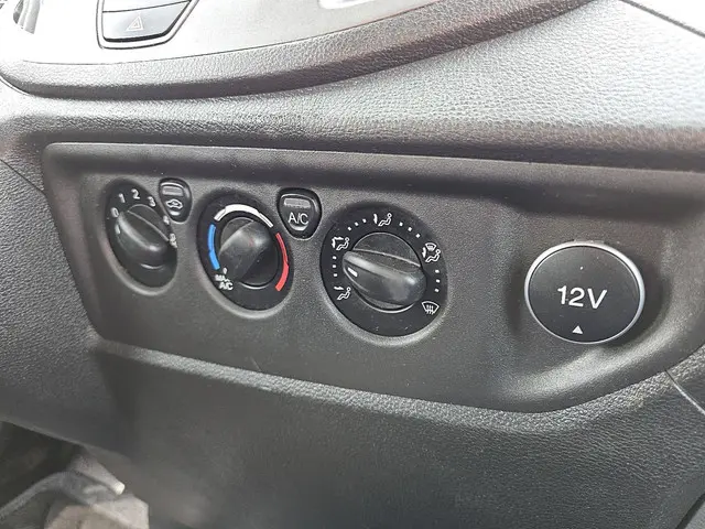 Ford Transit 2.0 2017 Diesel 11