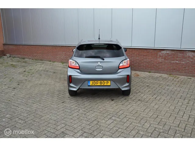 Mitsubishi Space Star 1.2 Instyle 2020 Benzine 22