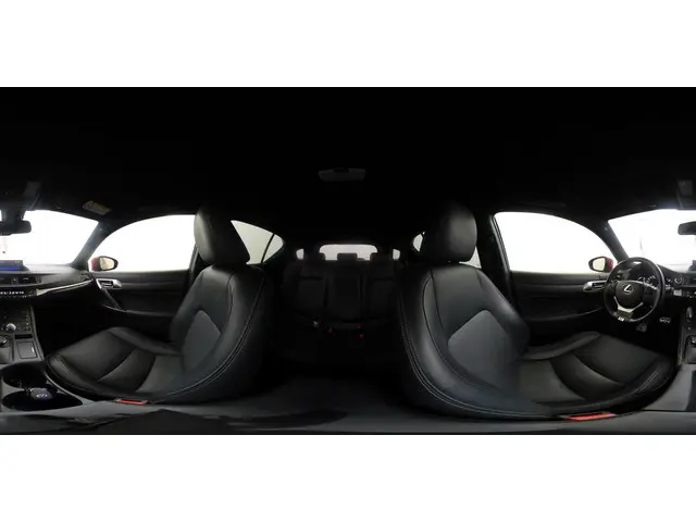Lexus CT 200h F Sport Line 2016 Hybride Benzine 55