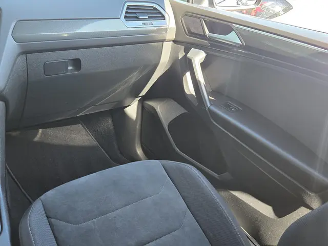 Volkswagen Tiguan 1.5 TSI ACT Highline 2019 Benzine 28