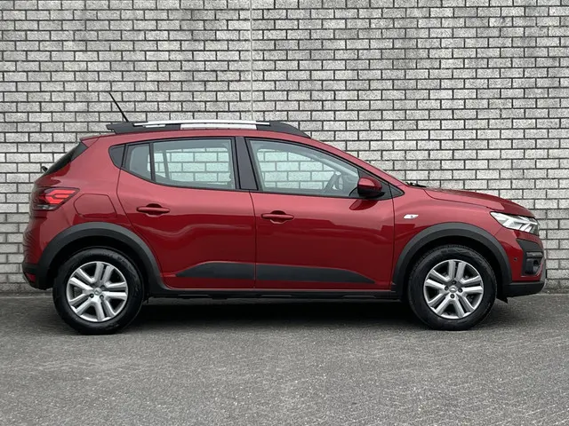 Dacia Sandero Stepway 1.0 TCe 90 Comfort 2022 Benzine 19