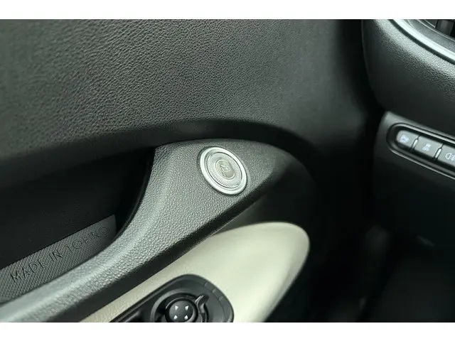 Fiat 500 3+1 La Prima 42 kWh 2026 Elektrisch 17