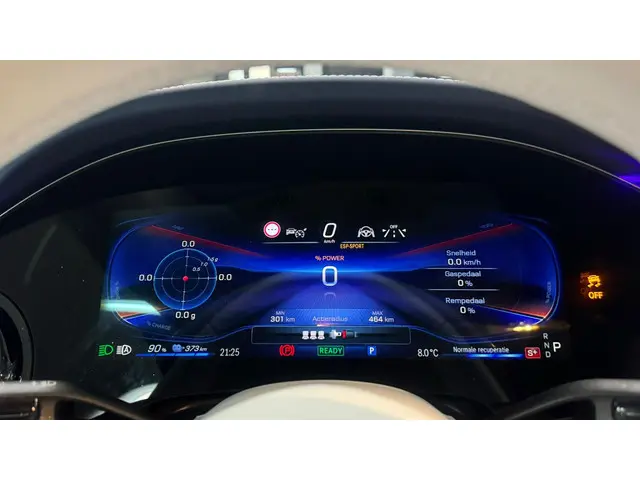 Mercedes-Benz EQE AMG 43 4MATIC 91 kWh 2023 Elektrisch 17