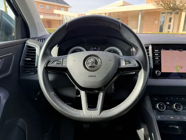 Škoda Karoq 1.0 TSI Business Edition 2019 Benzine 13