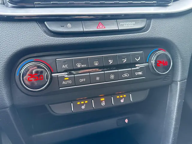 Kia XCeed 1.0 T-GDi DynamicPlusLine 2022 2022 Benzine 18