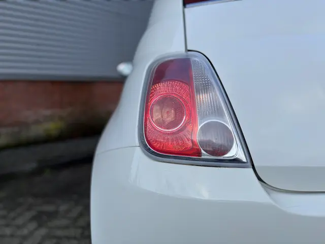 Fiat 500C 1.2 Lounge 2015 Benzine 18