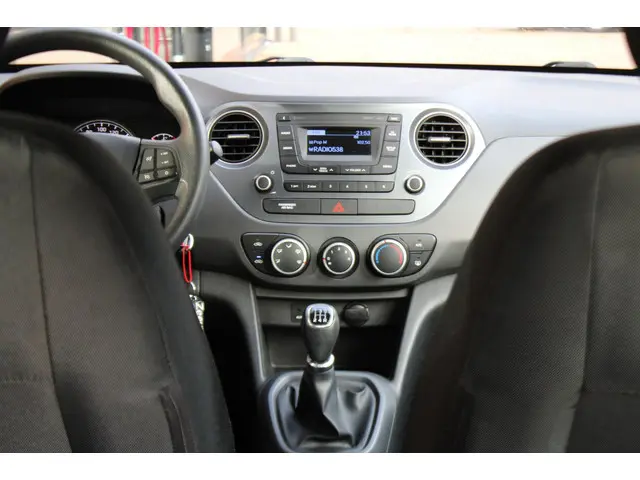 Hyundai i10 1.0i Comfort 2019 Benzine 12