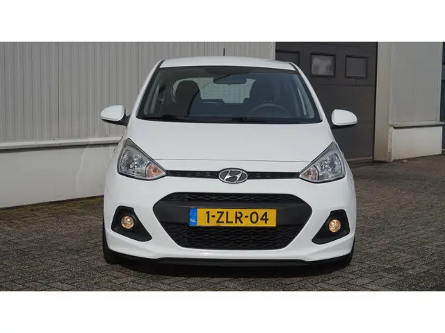 Hyundai i10 1.0i Go! Cruise | Clima | Navi | LMV 2015 Benzine 6