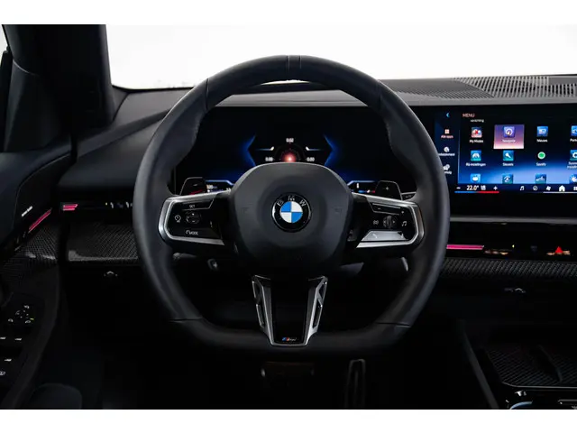 BMW 5 Serie 520i 2024 Benzine 51