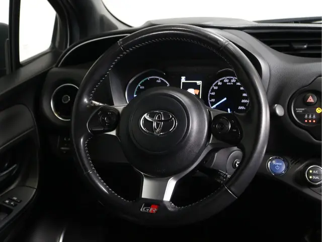 Toyota Yaris 1.5 Hybrid GR-Sport 2019 Hybride Benzine 12