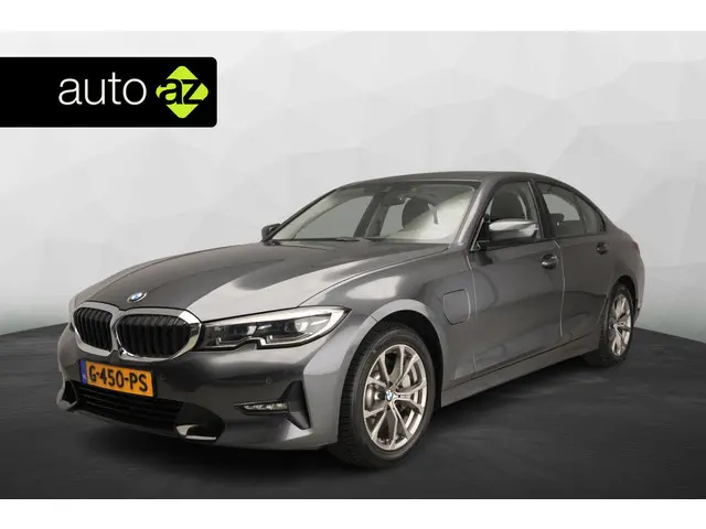 BMW 3 Serie Sedan 330e 2019 Hybride Benzine